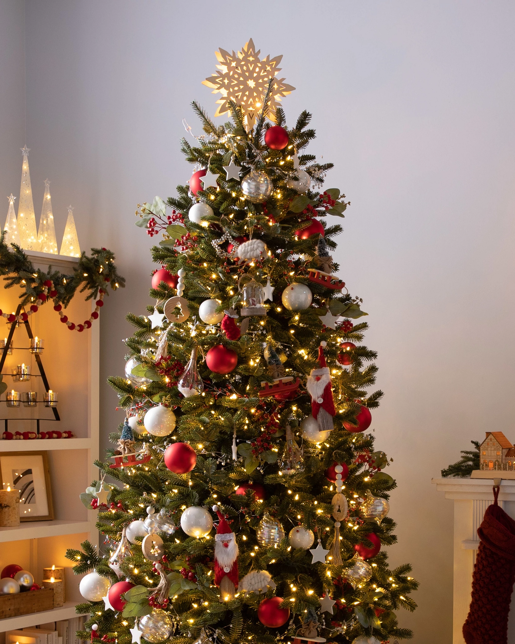Vintage Beaded Christmas Tree Garland